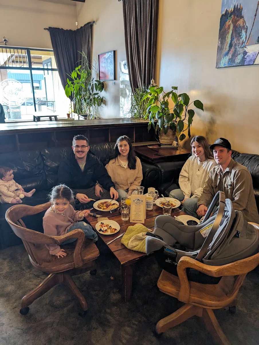 Vibe, River City Coffee Roasters, Bakery and Eatery