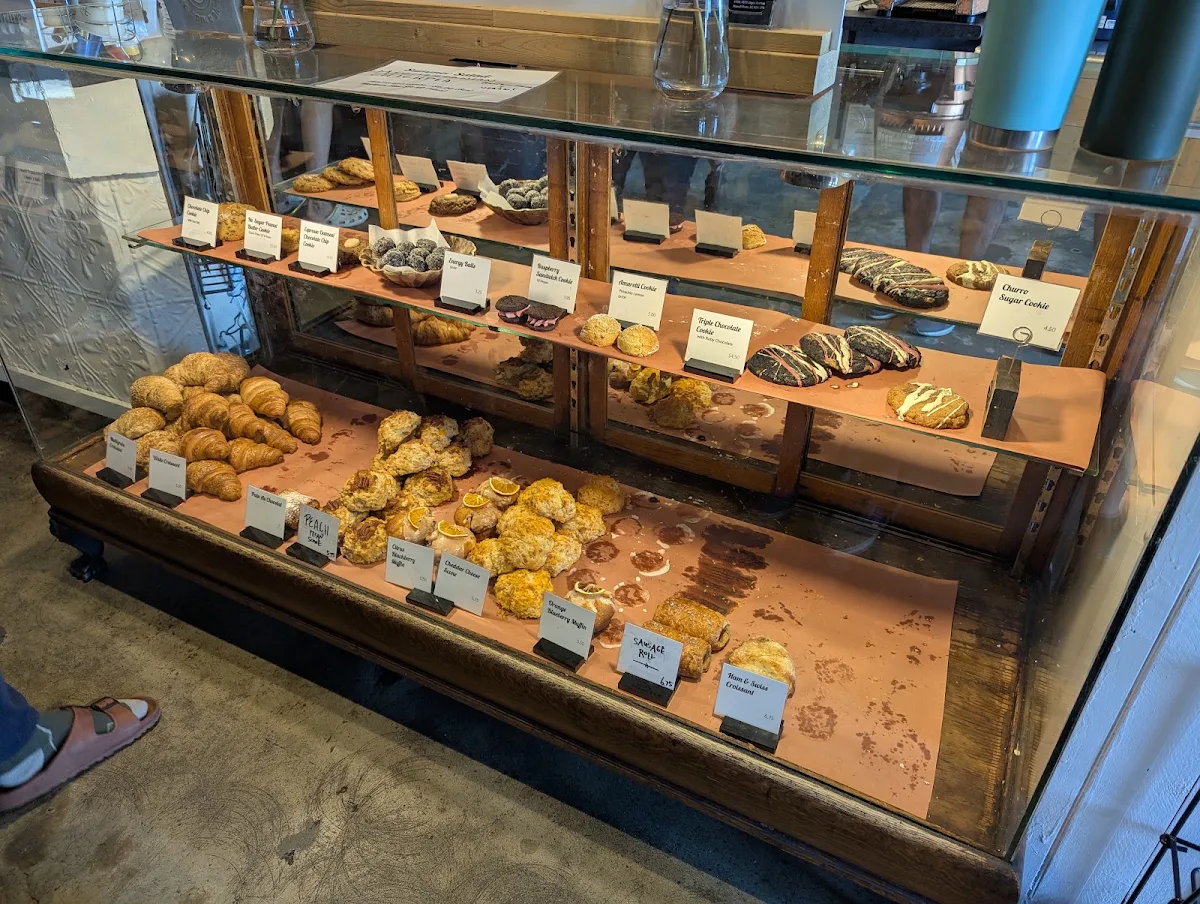 Vibe, River City Coffee Roasters, Bakery and Eatery