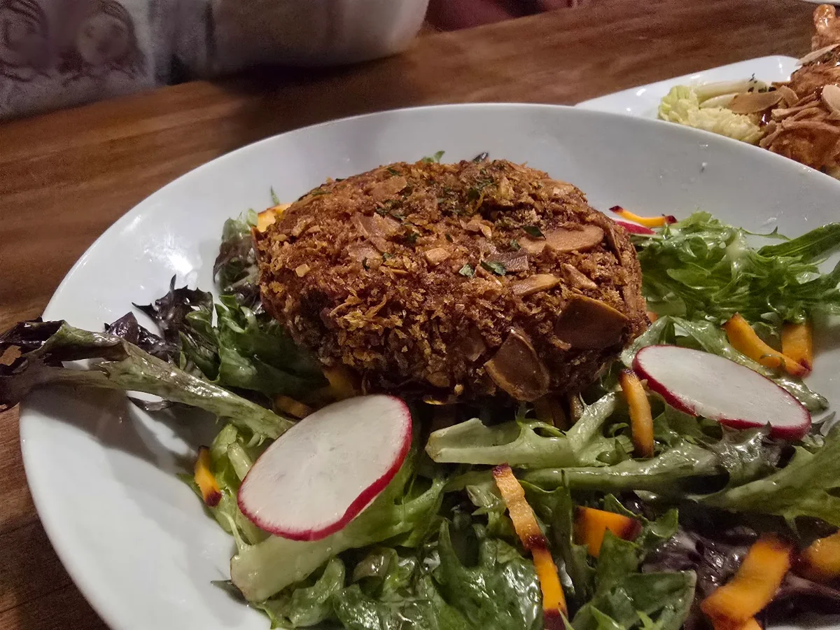 Food & drink, Méchant Steak Magog