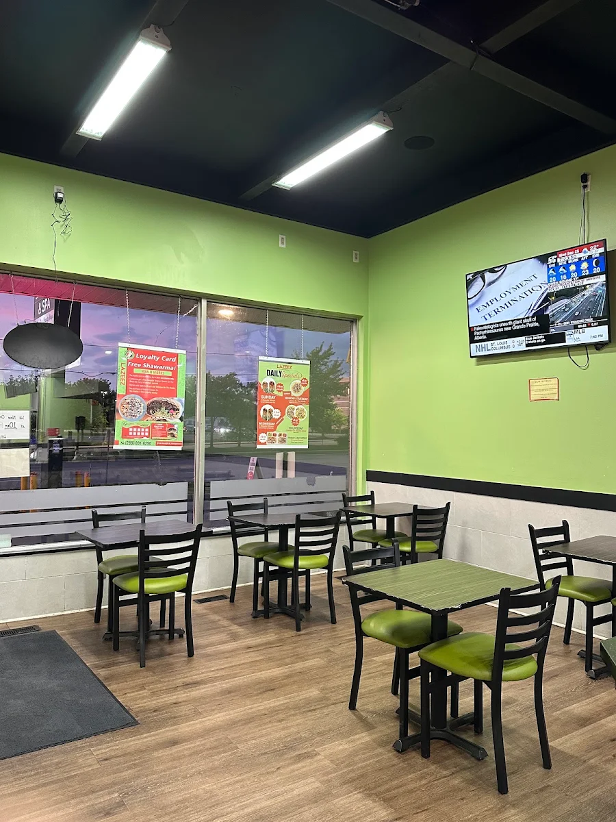 Vibe, Lazeez Shawarma