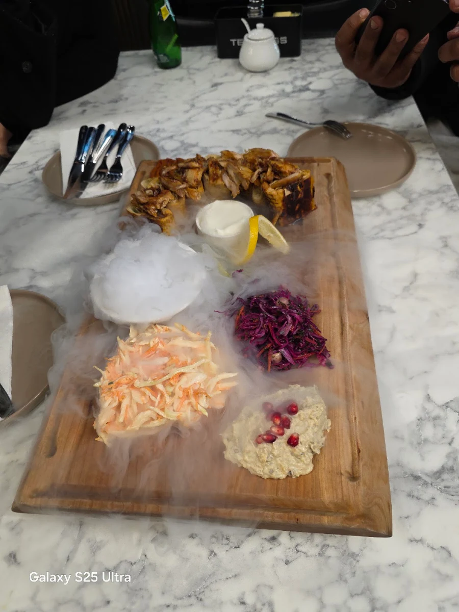 Food & drink, Lavendera Restaurant & Cafe