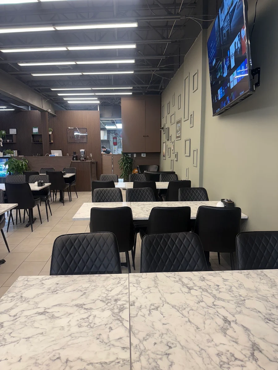 Vibe, Lavendera Restaurant & Cafe