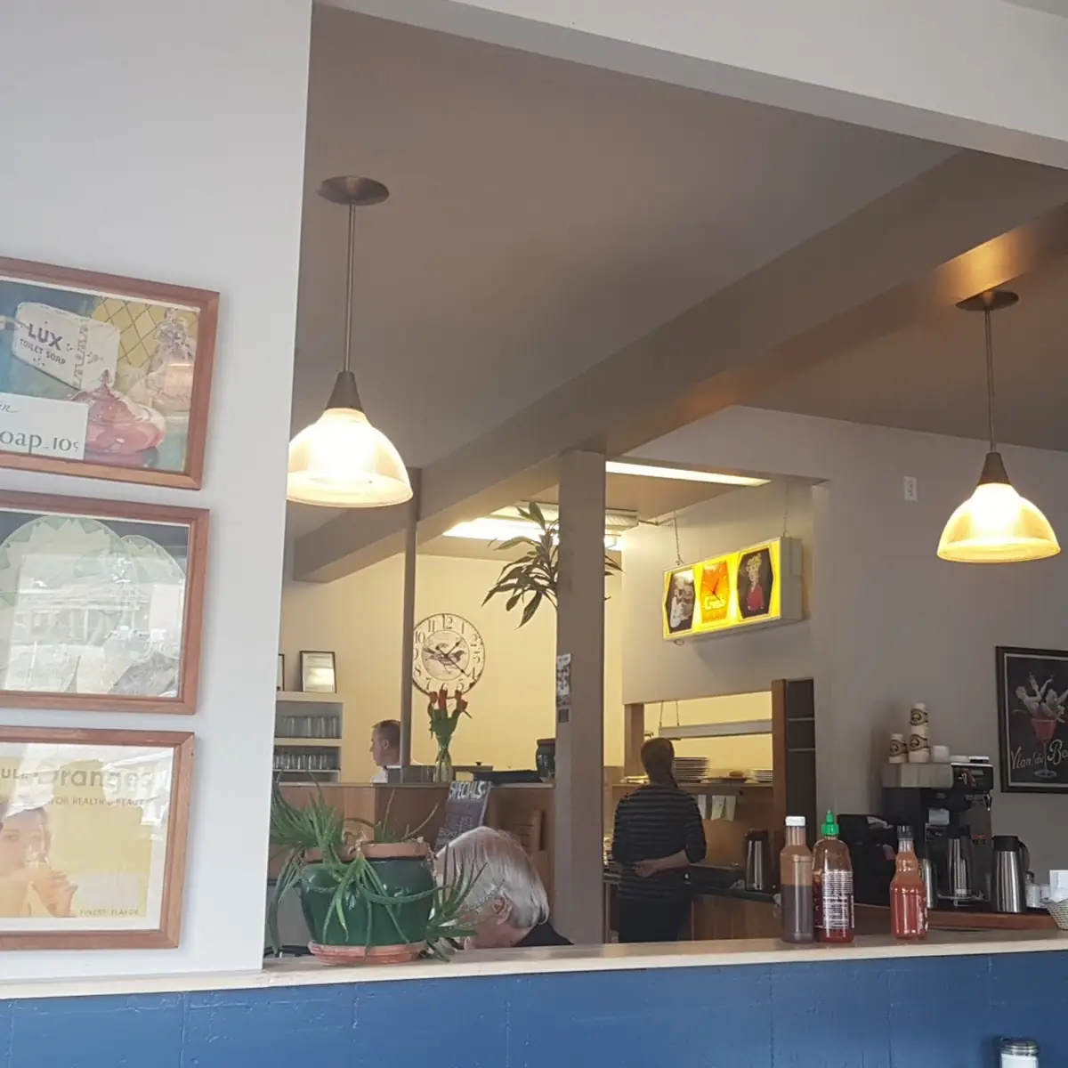 Vibe, Dagwood's Diner