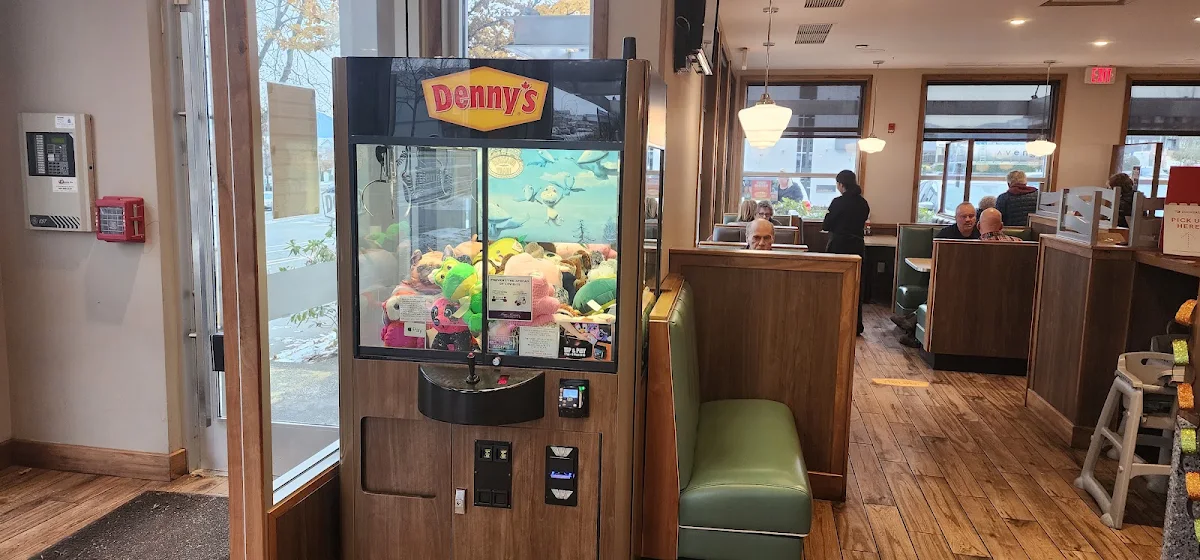 Vibe, Denny's Restaurant Abbotsford - Simon Ave