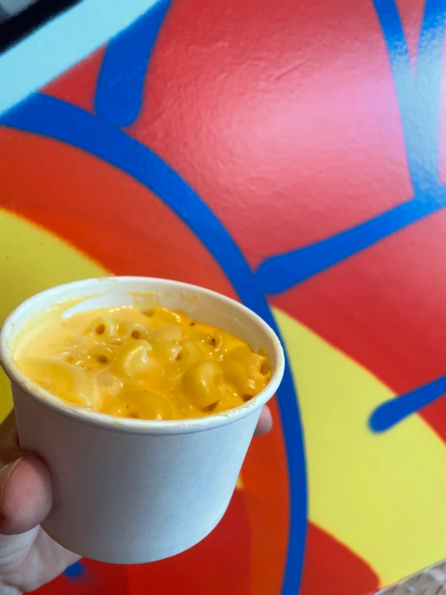 Food & drink, Dave's Hot Chicken
