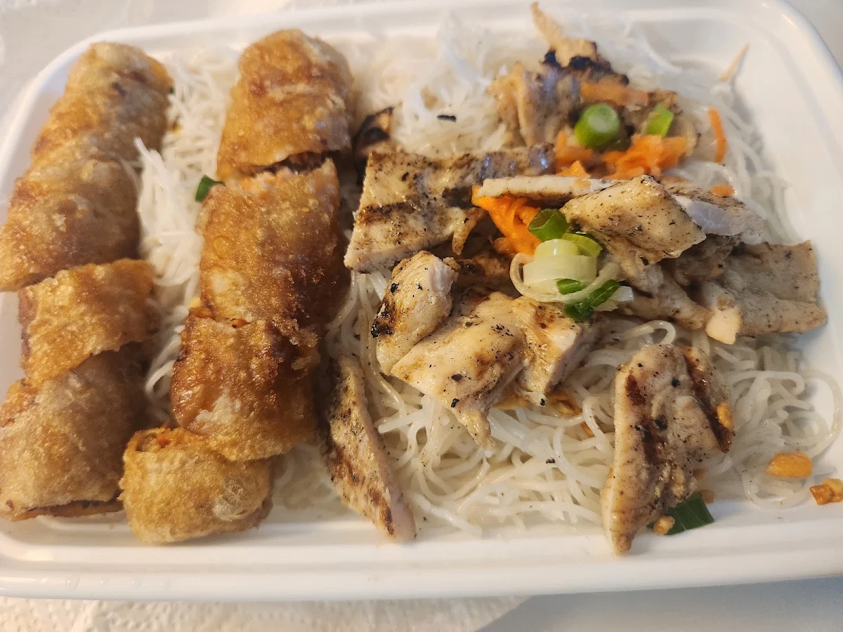 Food & drink, Vietnamese Tasty Cuisine (3rd Ave. S)