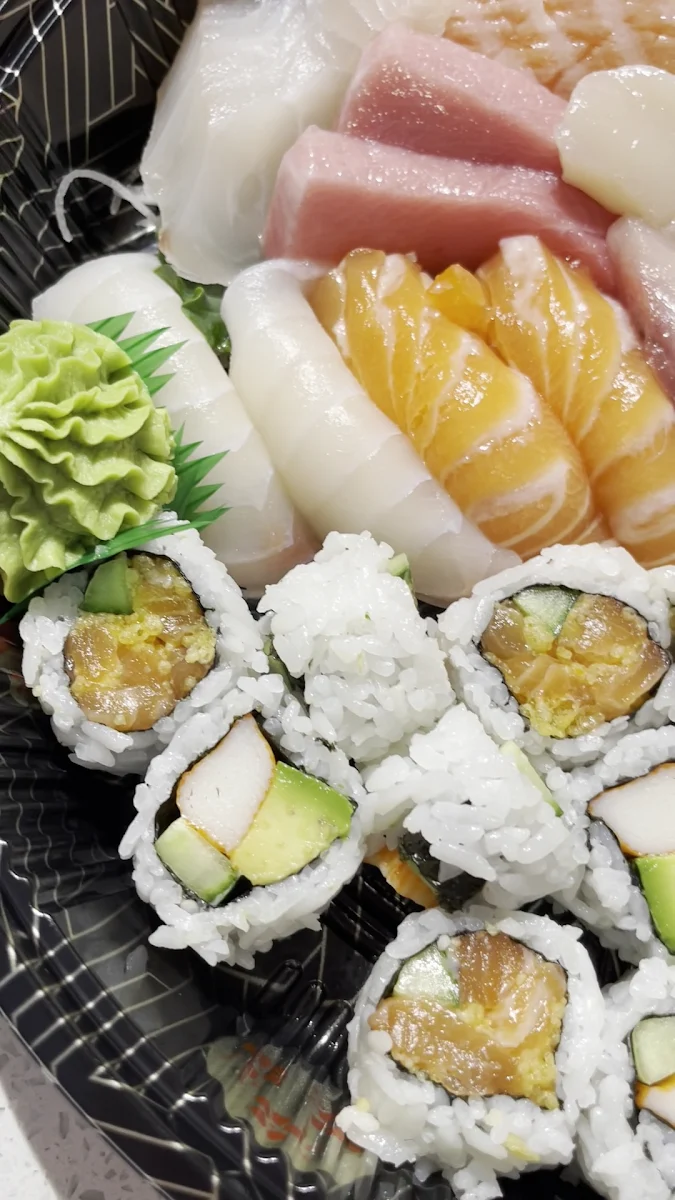 Food & drink, Umai Sushi