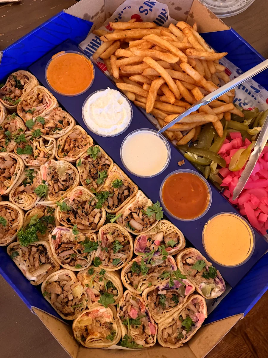 Food & drink, Tahini's Shawarma
