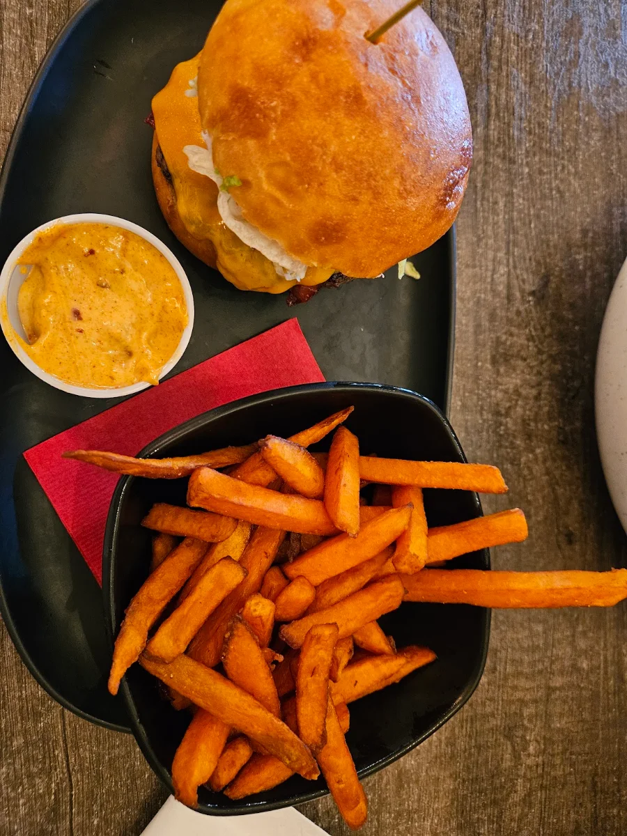 Food & drink, Studabakers