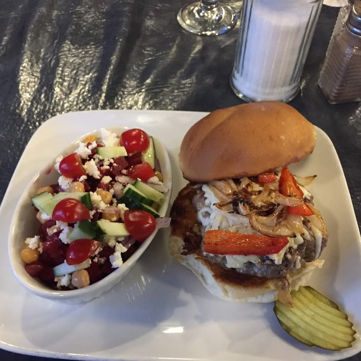 Food & drink, Scuttlebutt Tap & Eatery