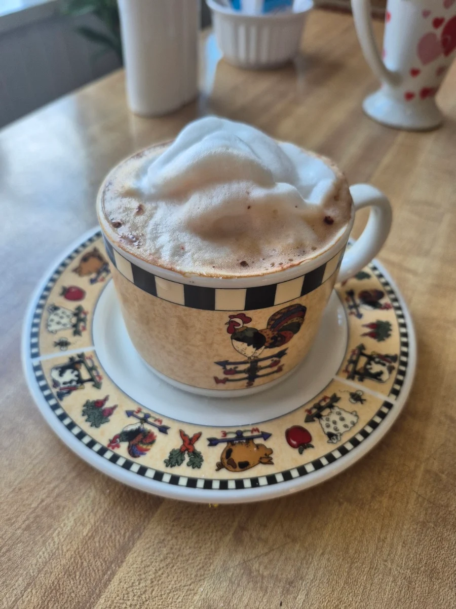 Food & drink, Mina Café