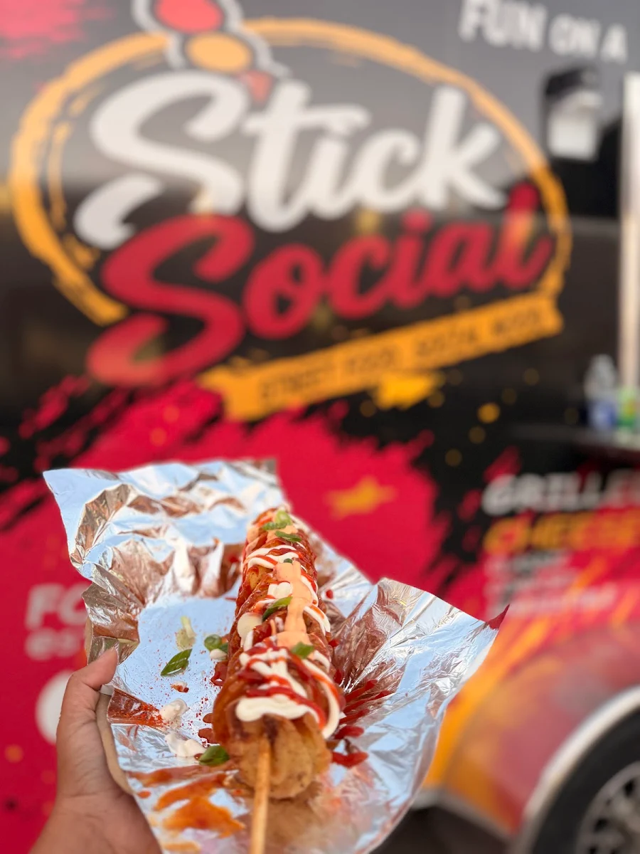 Food & drink, Stick Social