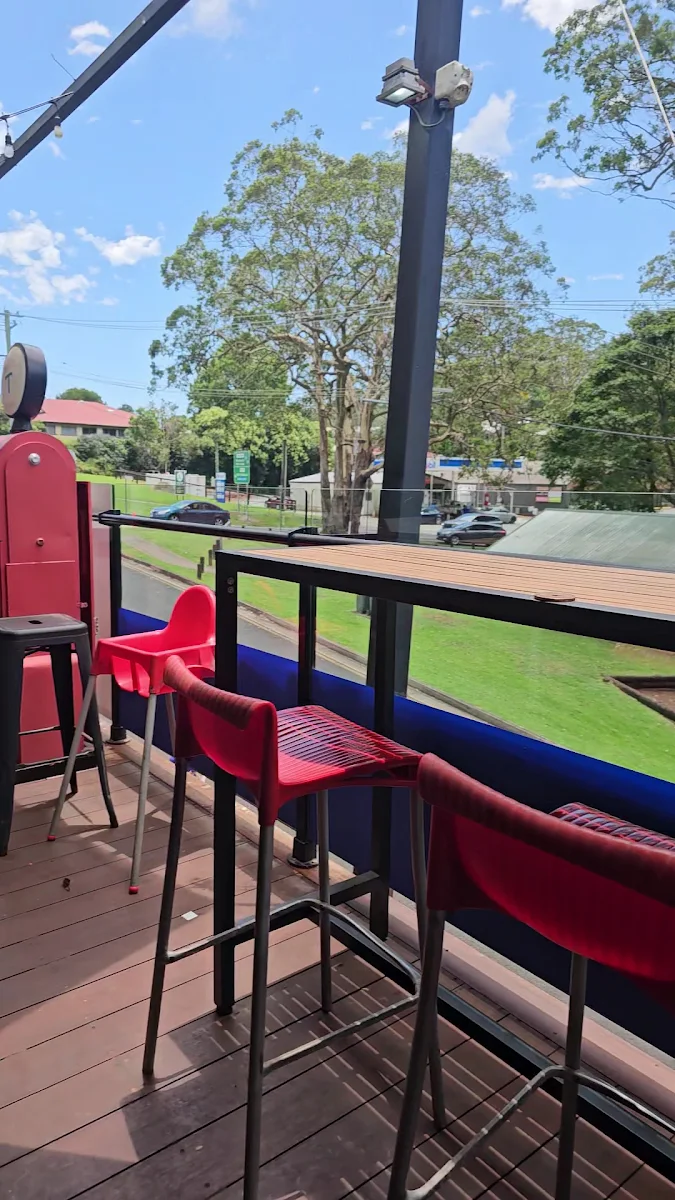 Vibe, Tamborine Diner