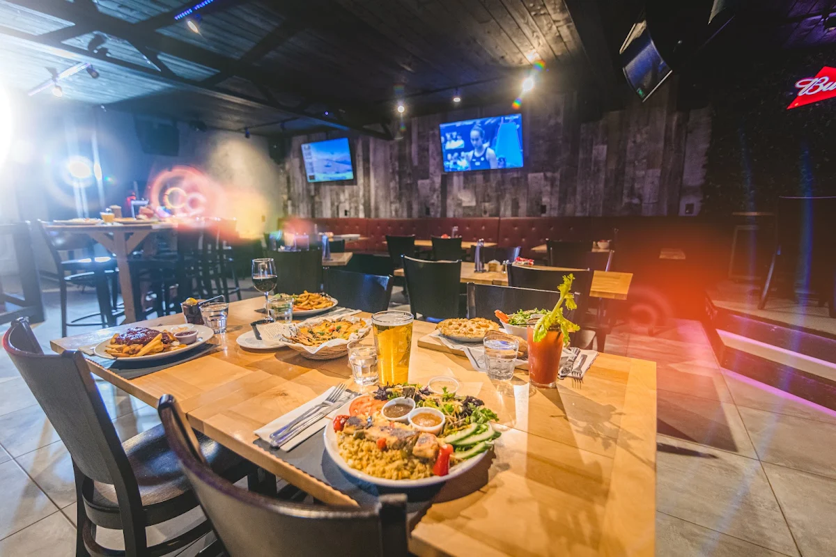 Food & drink, Resto Pub Gaspésien