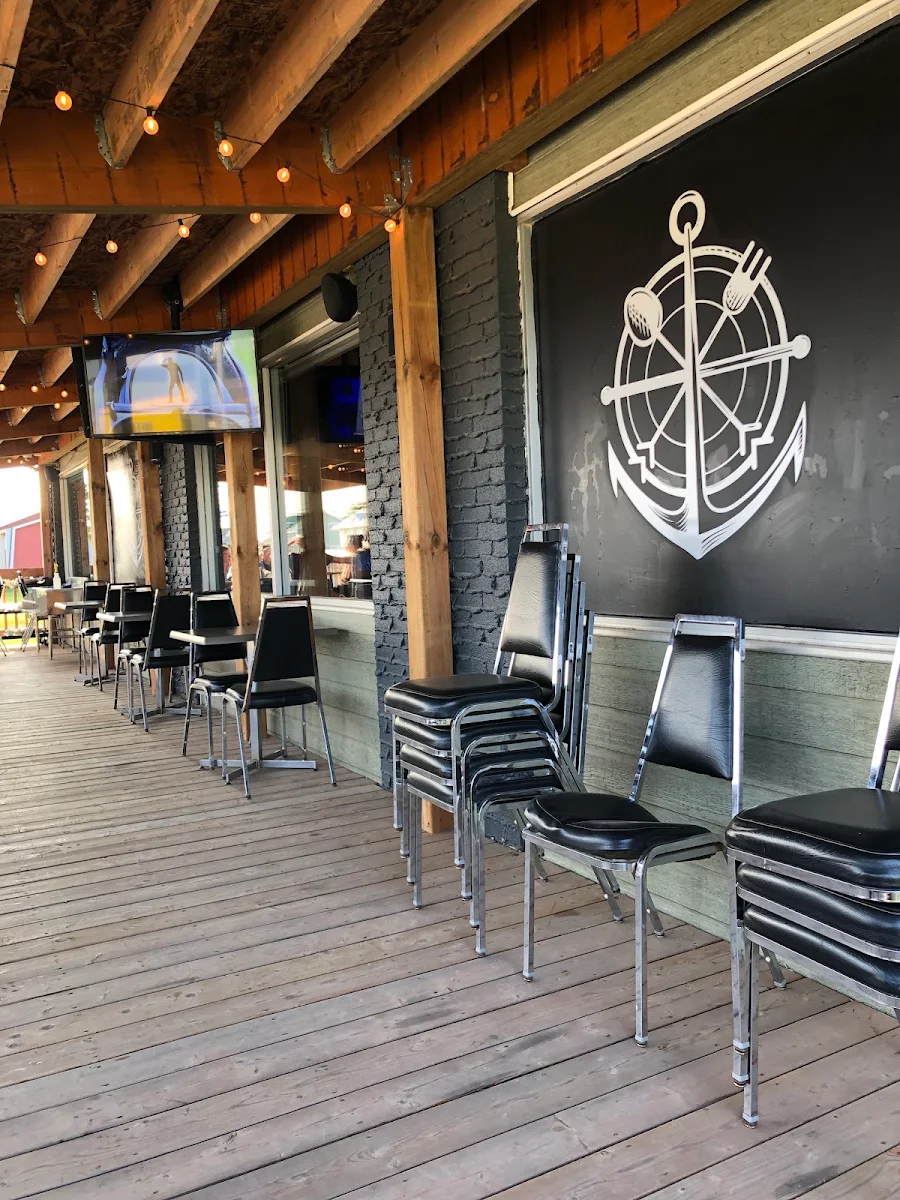 Vibe, Resto Pub Gaspésien
