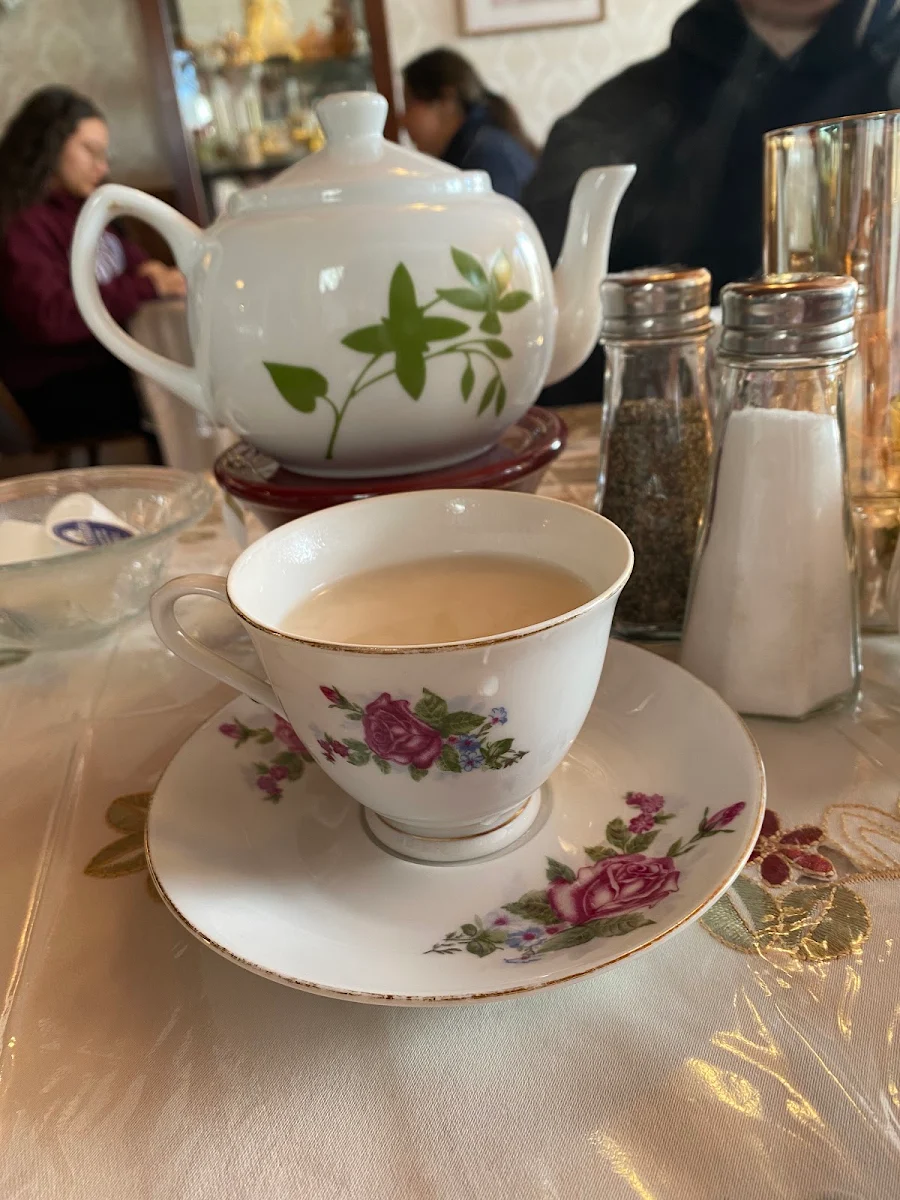 Food & drink, Mifflin's Tea Room