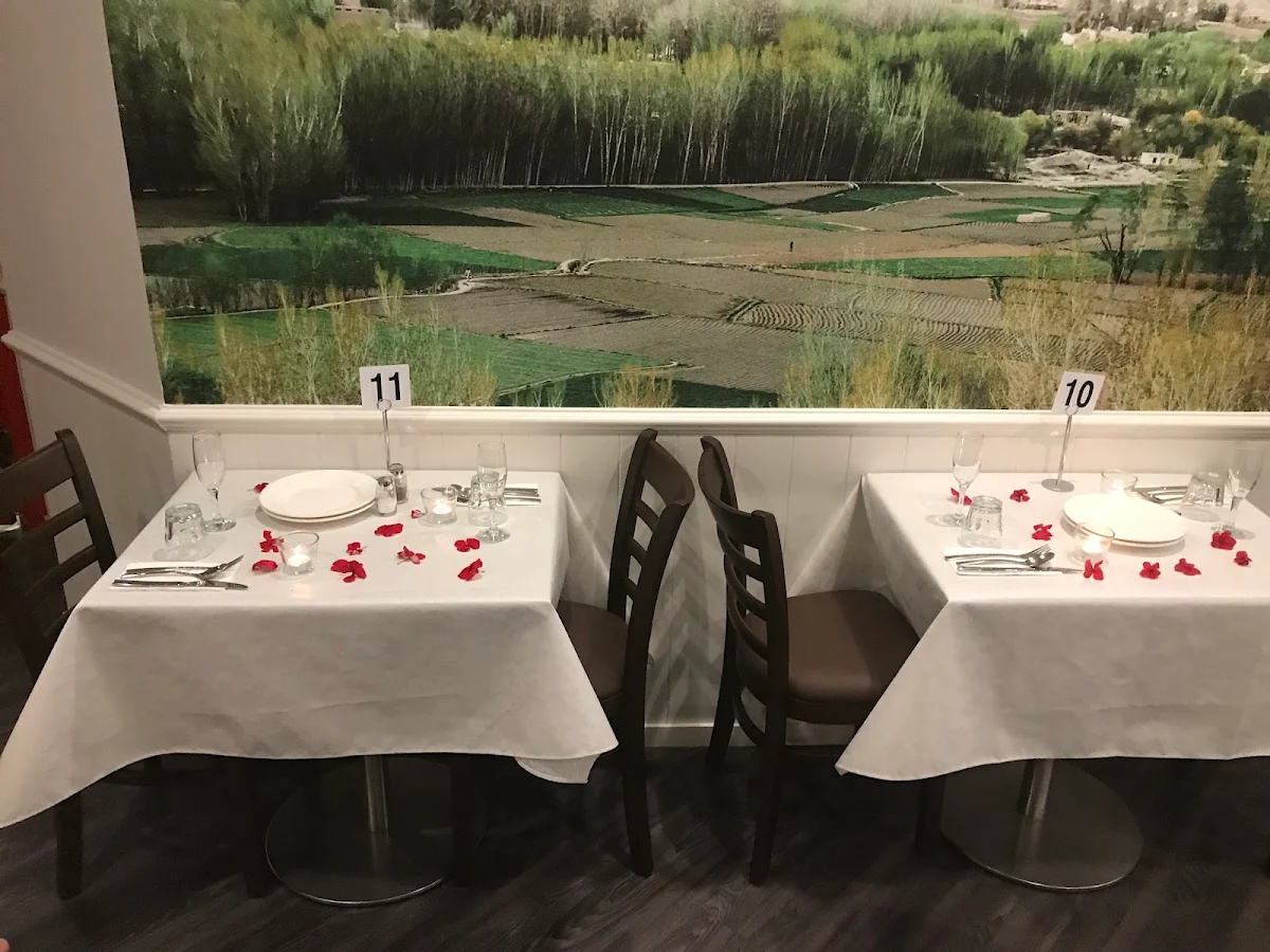 Vibe, Bamiyan Restaurant