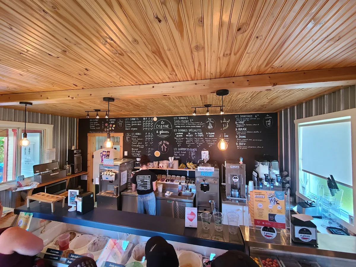 Vibe, La Cabane à Glaces