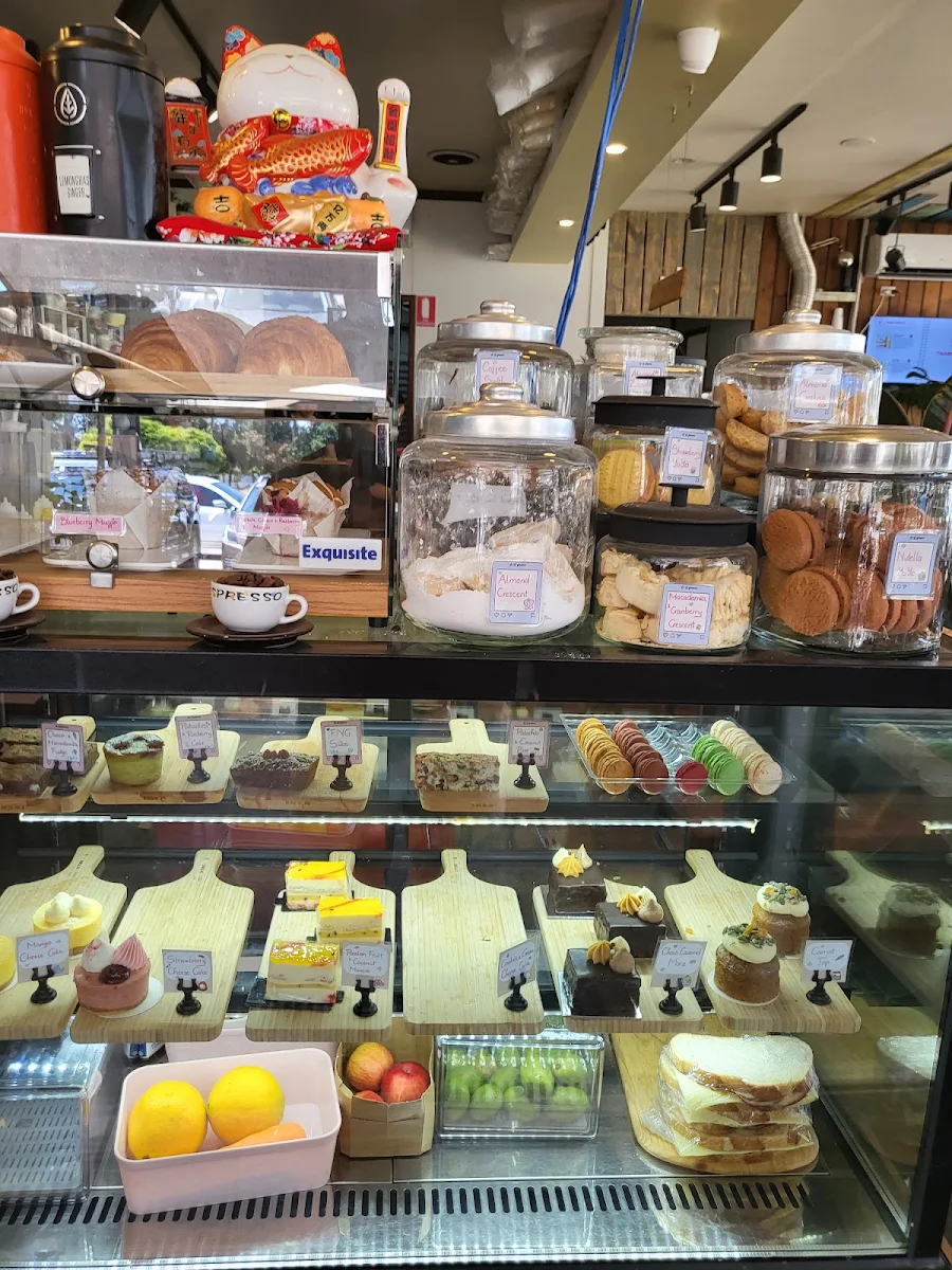Vibe, Bek Cafe Restaurant and Dessert Maribyrnong