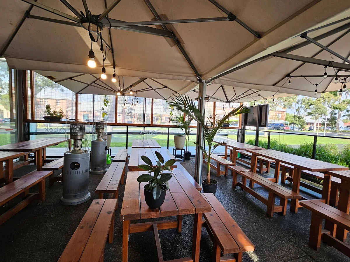 Vibe, Bek Cafe Restaurant and Dessert Maribyrnong