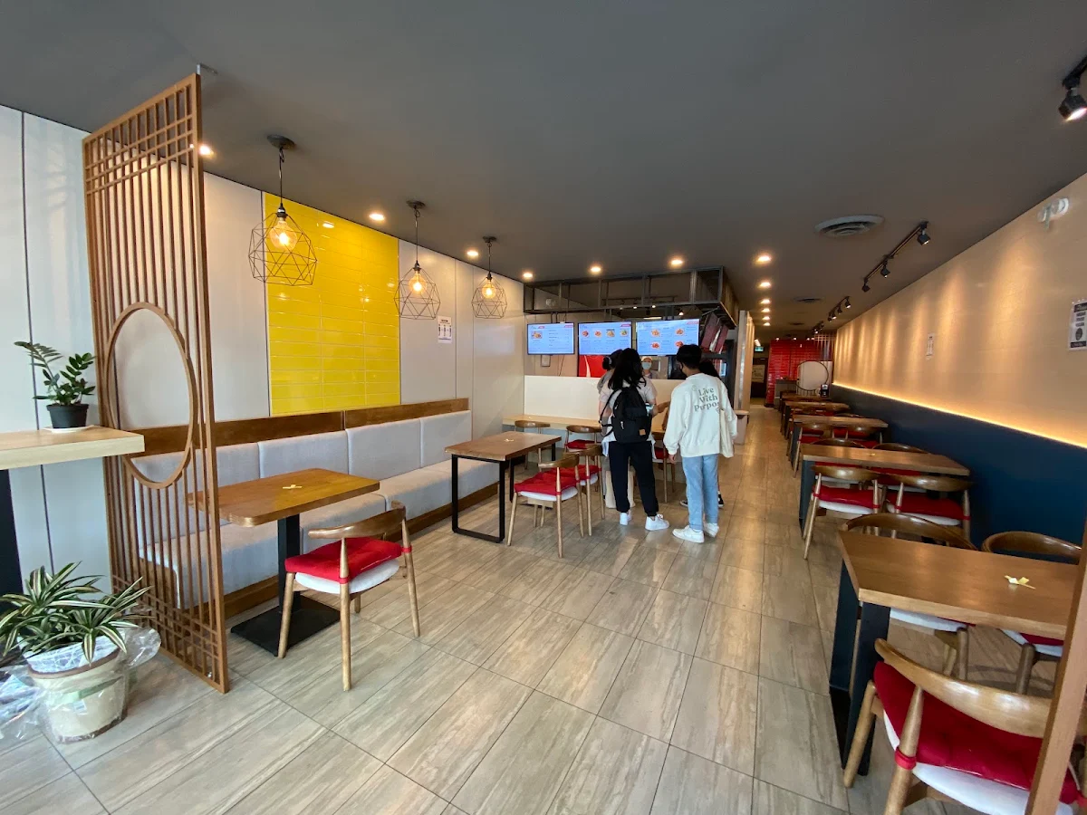 Vibe, Chicko Chicken