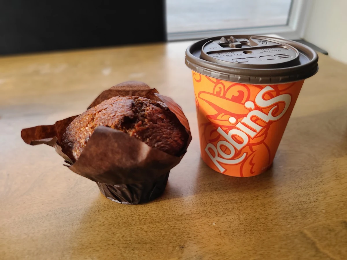 Food & drink, Robin's Donuts