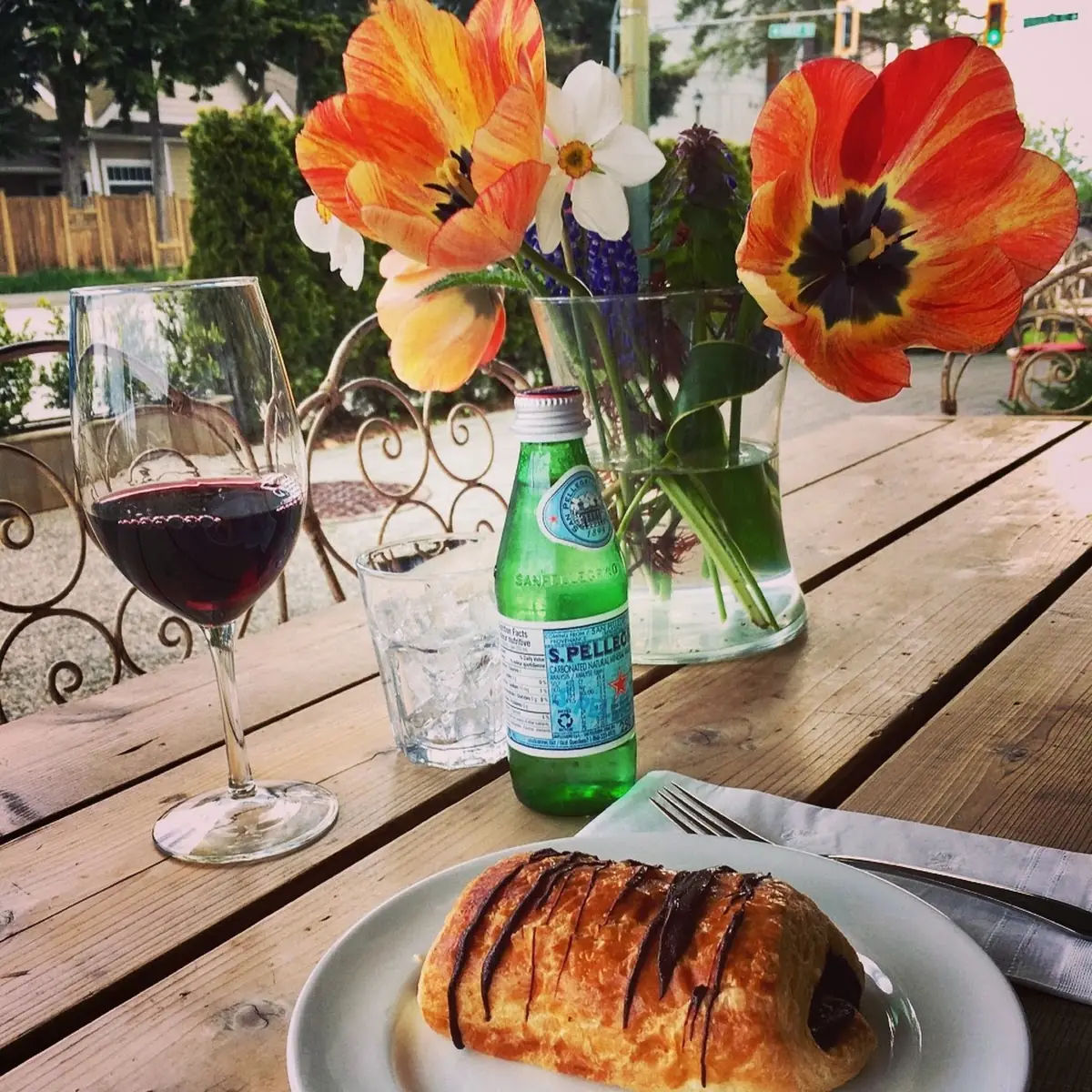 Food & drink, Wood N Frog Coffee Company