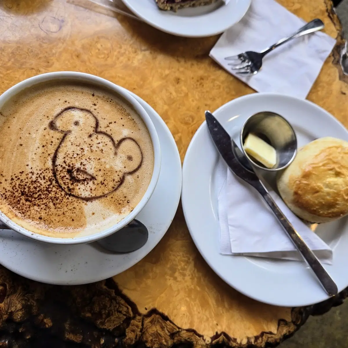 Food & drink, Wood N Frog Coffee Company