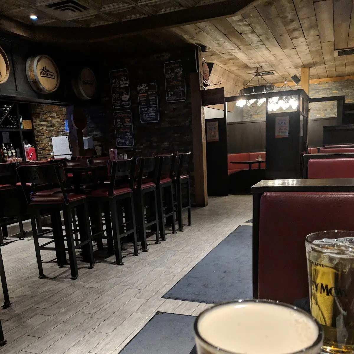 Vibe, The Barley Mow (Brockville)