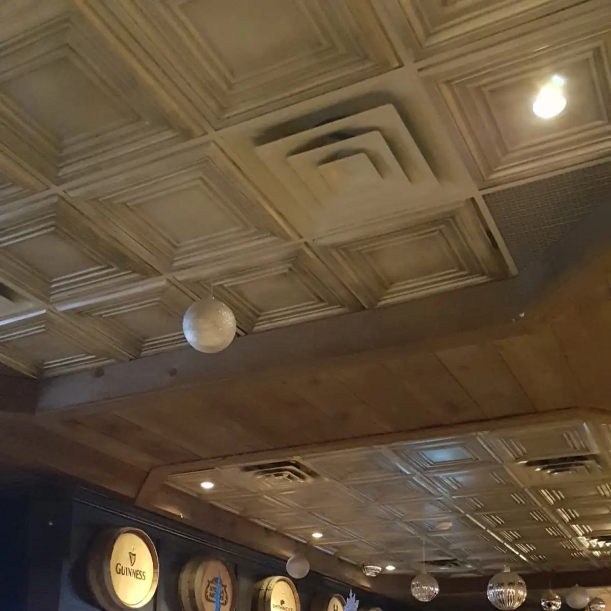 Vibe, The Barley Mow (Brockville)