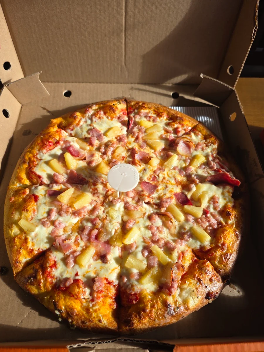 Food & drink, Pizza Pizza