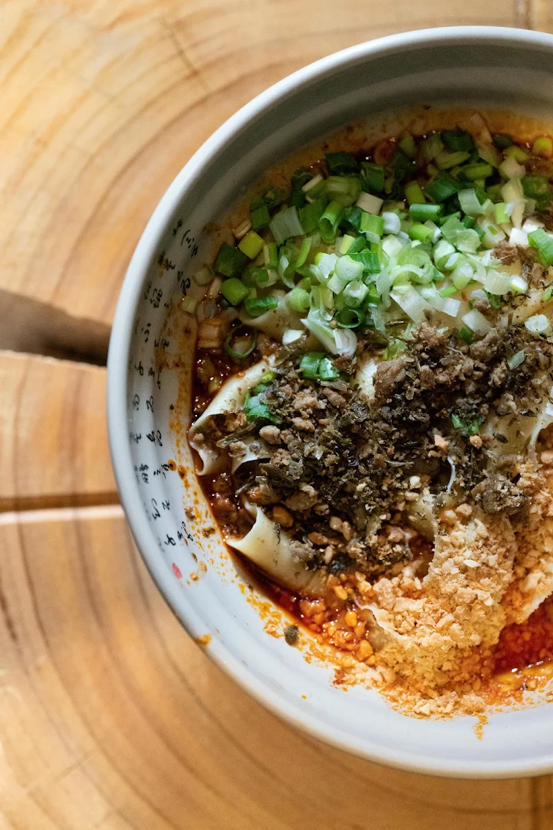 Food & drink, Mogouyan Hand Pulled Noodle - Nouilles Tirées À La Main (Mont Tremblant) 磨沟沿老字号兰州牛肉面