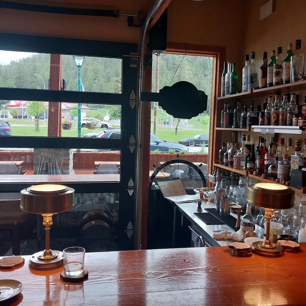 Vibe, Steamboat Lounge & Forage