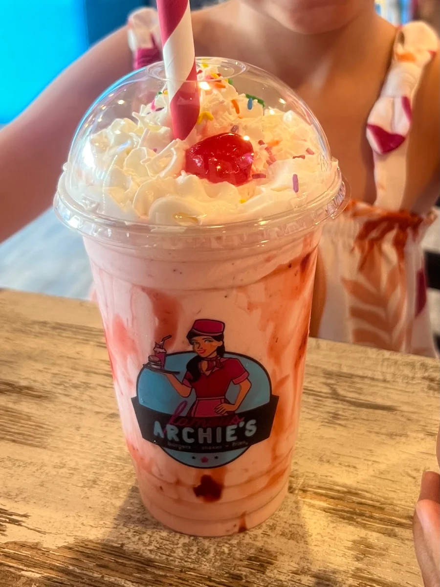 Food & drink, Famous Archie’s