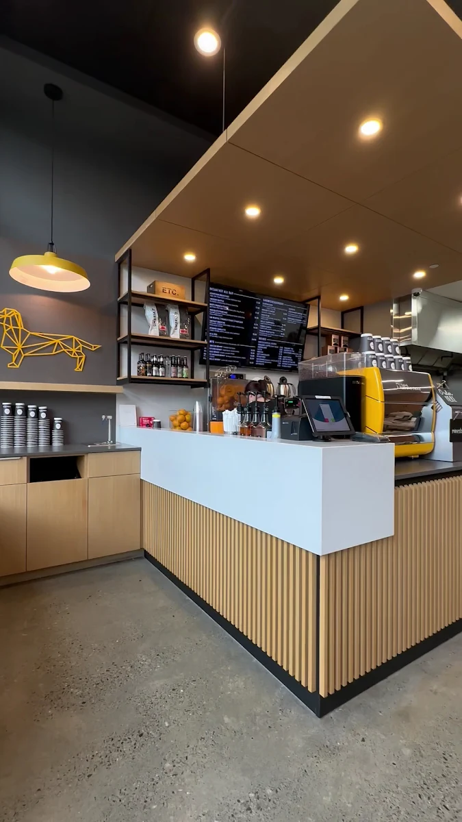Vibe, Eggcetra Breakfast Cafe