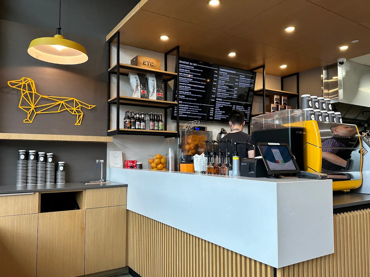 Vibe, Eggcetra Breakfast Cafe