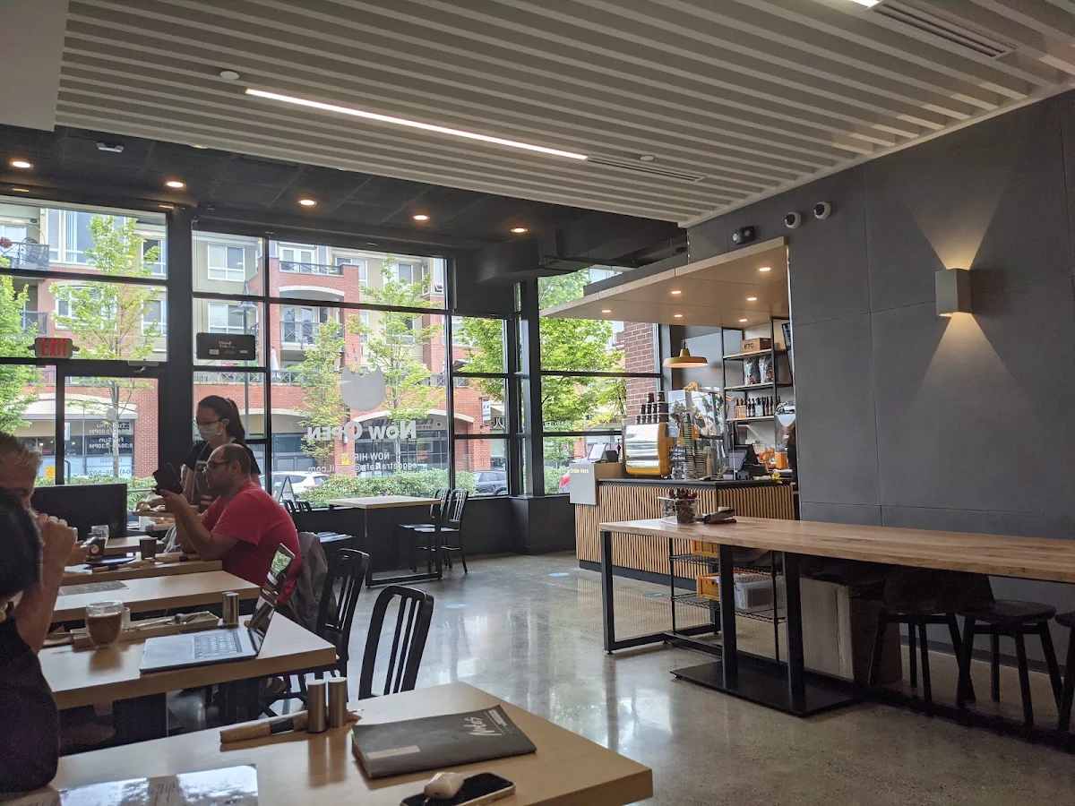 Vibe, Eggcetra Breakfast Cafe