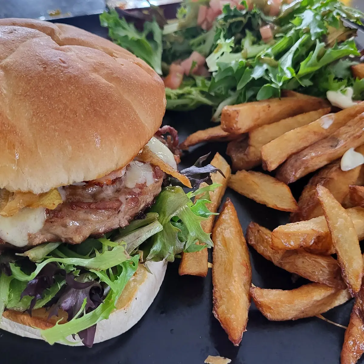 Food & drink, Bistro du Pinacle