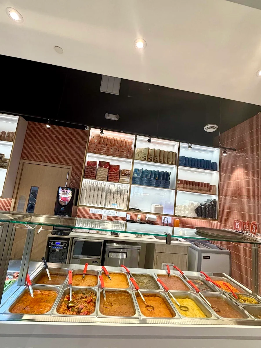 Vibe, Rajdhani Sweets & Restaurant | Dundas West