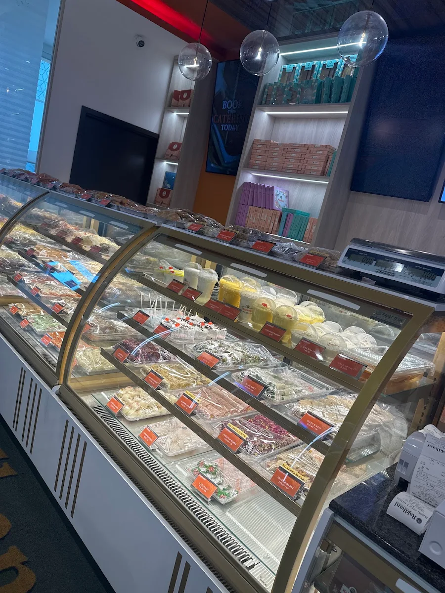 Vibe, Rajdhani Sweets & Restaurant | Dundas West