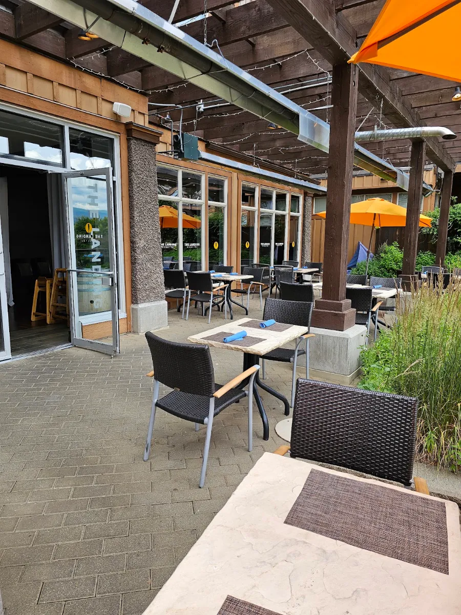 Vibe, The Landing Kitchen + Bar