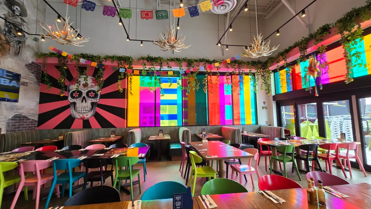 Vibe, Carlos & Pepe's - Saint-Léonard