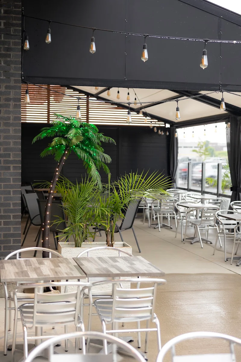 Vibe, Carlos & Pepe's - Saint-Léonard