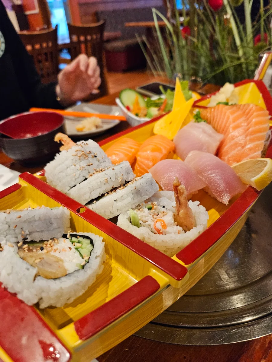 Food & drink, Mii Sushi & BBQ