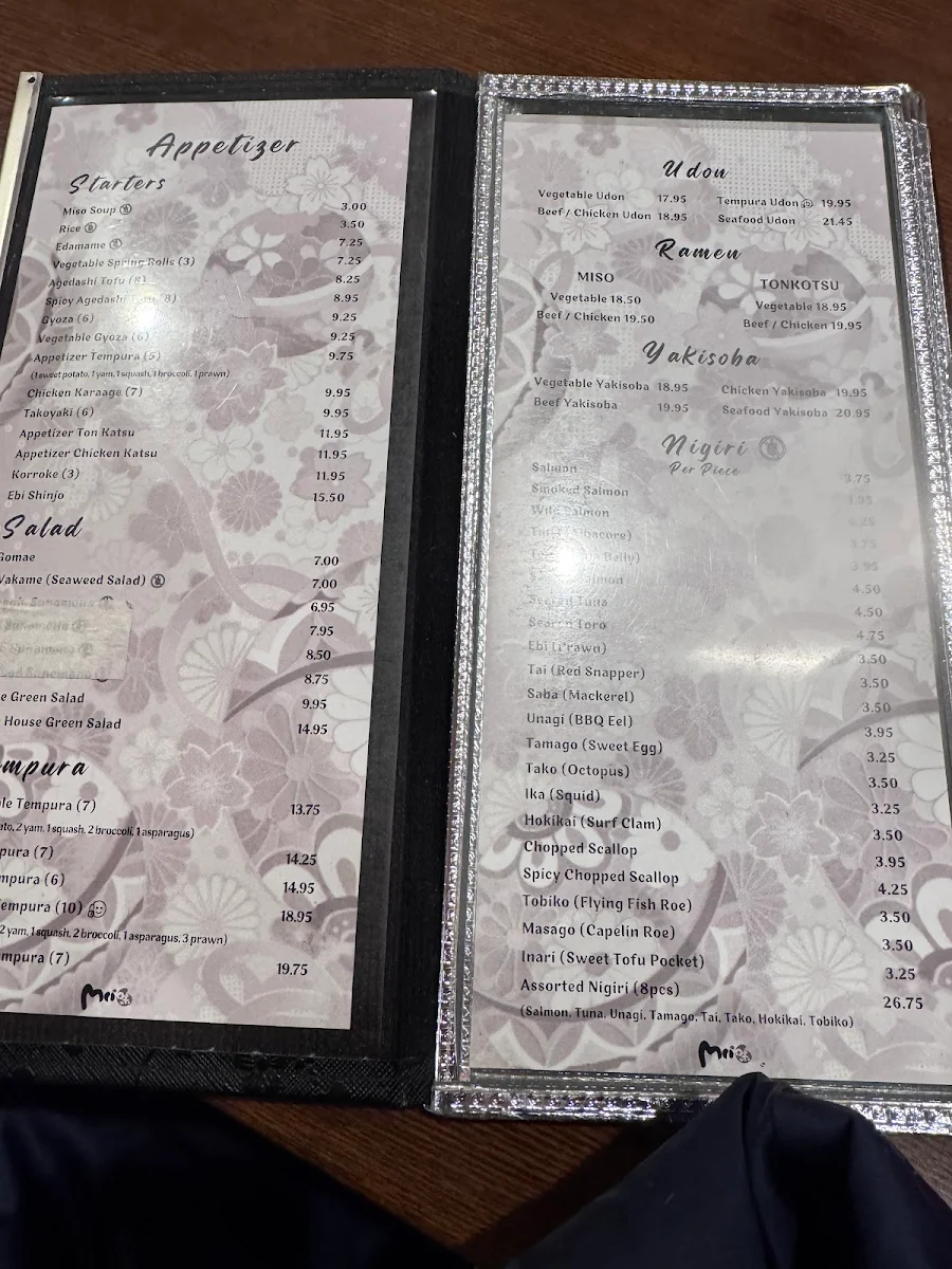 Menu, Mii Sushi & BBQ