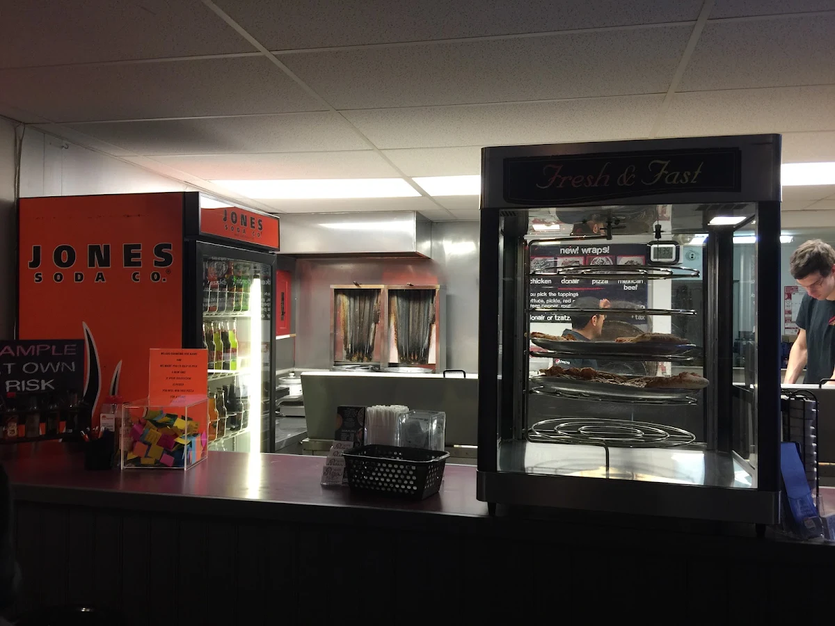 Vibe, Donati's Pizza