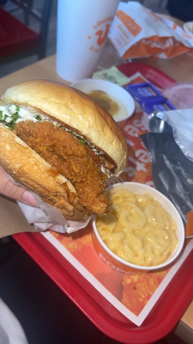 Food & drink, Popeyes Louisiana Kitchen