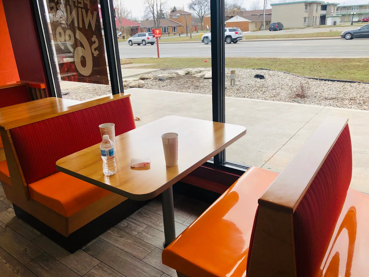 Vibe, Popeyes Louisiana Kitchen