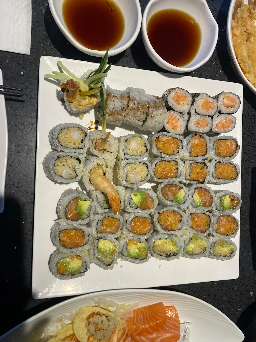 Food & drink, Ten Sushi