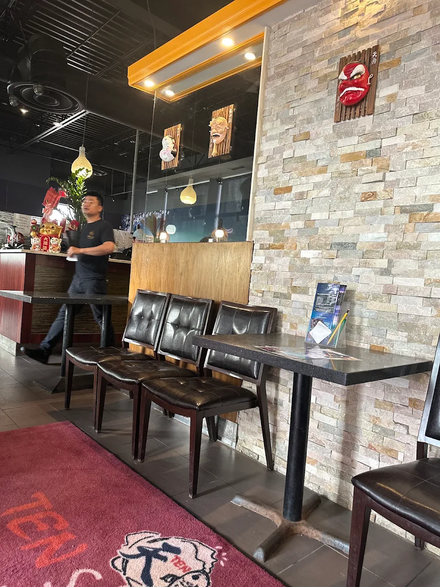 Vibe, Ten Sushi